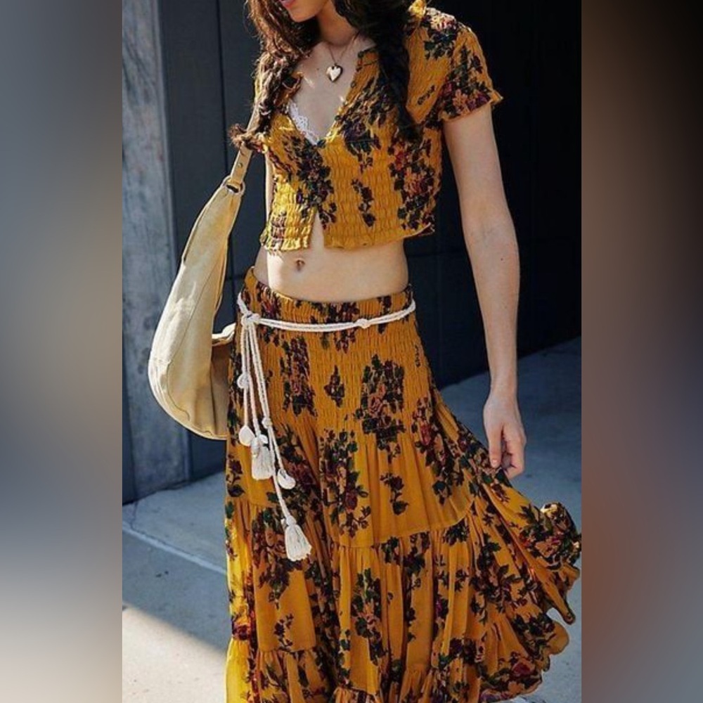 Free People Blooming Romance set Small NWOT